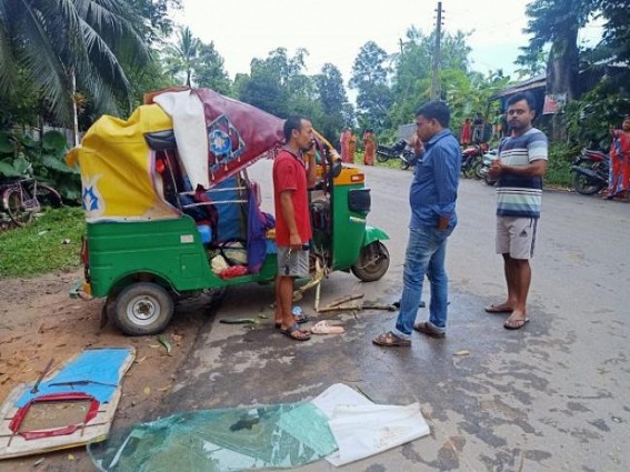 4 Persons Injured in Road Accident in Kalyanpur-Teliamura Route  